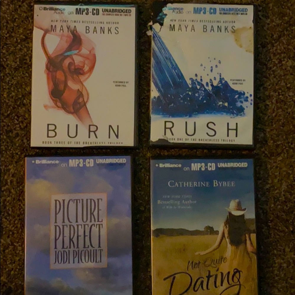 4 MP3-CD Audio Books